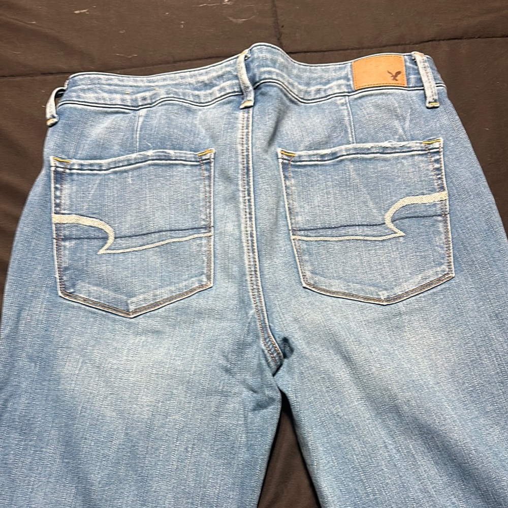 American Eagle Outfitters Light Blue Denim Jeans